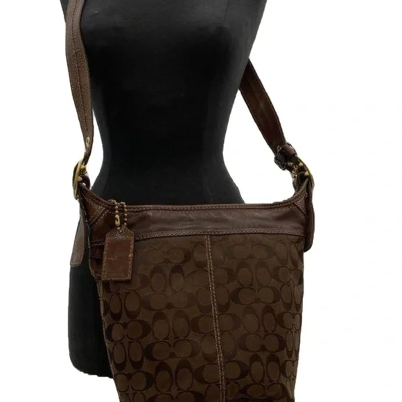 Vintage Coach Bleecker Signature Duffle Bucket Hobo Bag - Picture 2 of 13